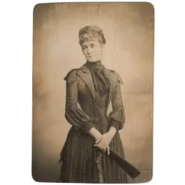 巴伐利亚的索菲，阿朗松公爵夫人（1847 - 1897）- 约1890年真人大小肖像照片