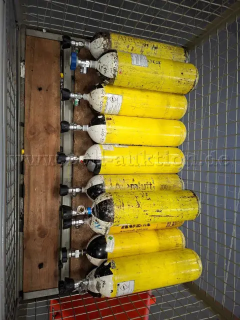 11 butelii de aer respirator 6 litri 300 bar pompieri diverși producători