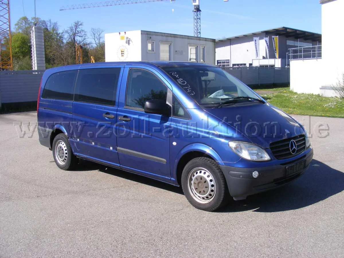 1 MB Vito Tourer 115 CDI / مركبة للإصلاح