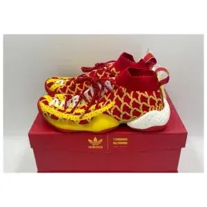Adidas Originals x Pharrell Williams BYW CNY, 40 2/3 numara