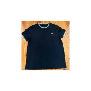 Fred Perry tişört, beden L