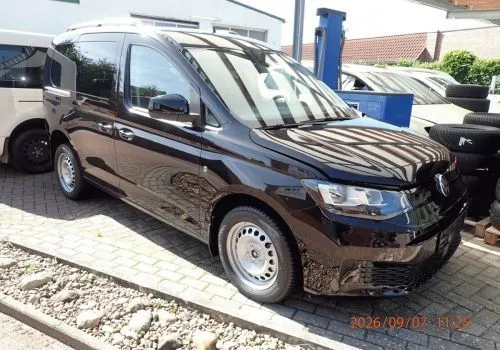 1 VW Caddy، نسخة كرسي متحرك، غير مسجلة، EZ: 04.04.2025، رقم الهيكل: WV2ZZZSK6PX092878، 500 كم، Euro 6، ديزل، 1968 سم مكعب، 90…