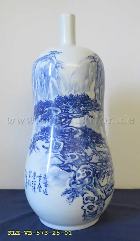 1 vase av porselen