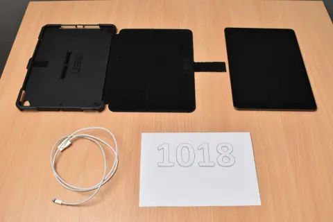 1 Apple iPad 7.ª generación A2197 32 GB 10,2" (25,91 cm)
