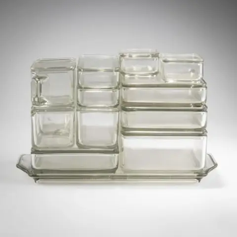 Wilhelm Wagenfeld – Service Cubus avec plateau, 1938 (design)