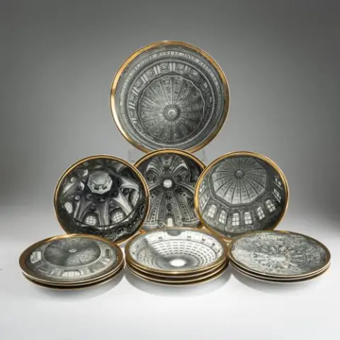 Piero Fornasetti – Quatorze assiettes de la série 'Cupole d'Italia', années 1950 (projet)