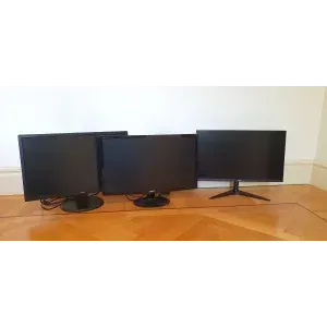 3 monitors