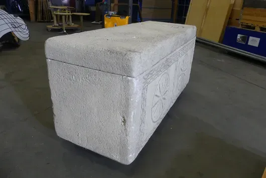 Boîte à os décorative