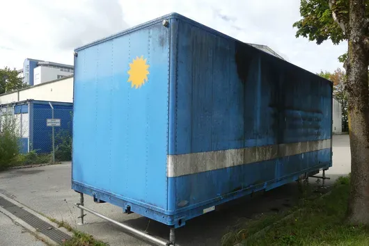 Container