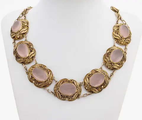Collier en quartz rose, Chine années 1950-60, argent plaqué, maillons en filigrane, 7