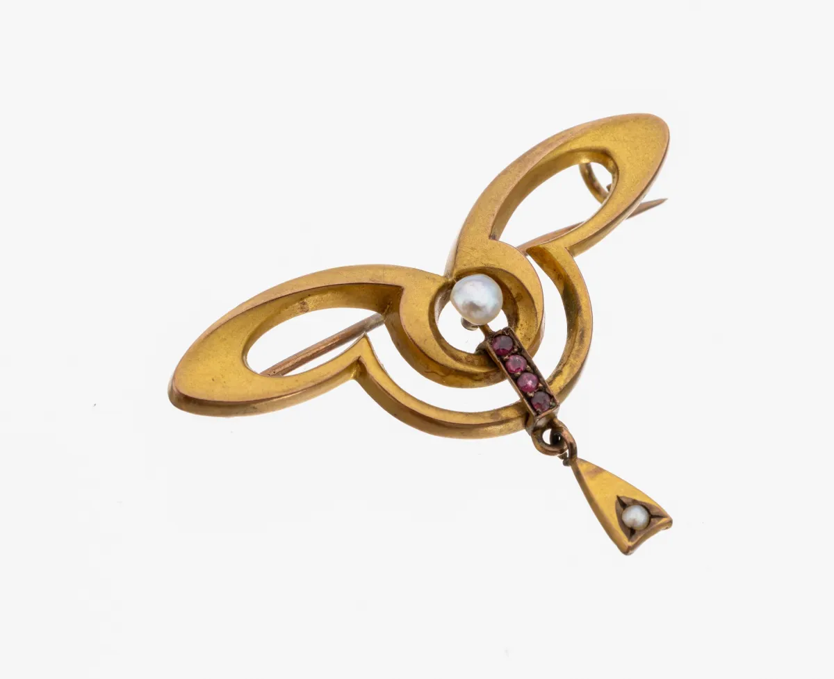8 kt gouden parel en robijn broche, jugendstil ca. 1900, goud 333/000, geometrisch