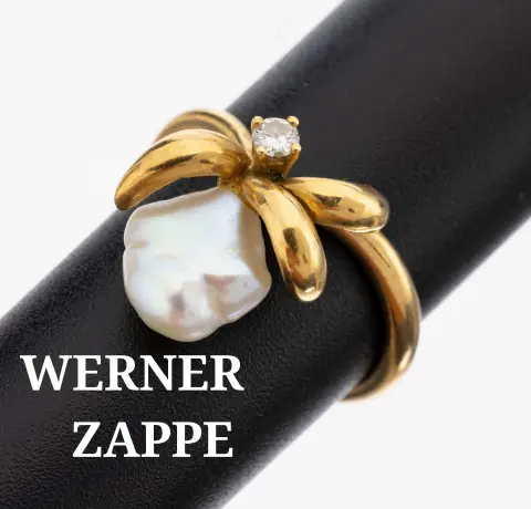 Bague perle et brillant WERNER ZAPPE en or 18 kt, GG 750/000, perle d'eau douce baroque