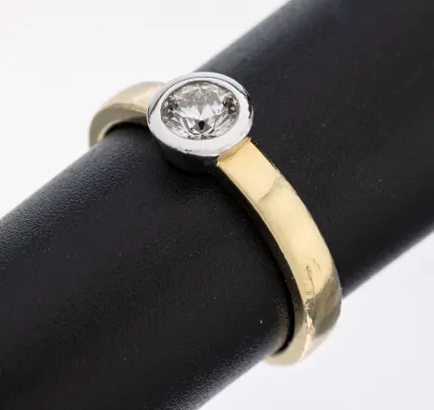 Bague solitaire or 14 kt, or jaune/blanc 585/000, brillant serti en or blanc env. 0,50 ct