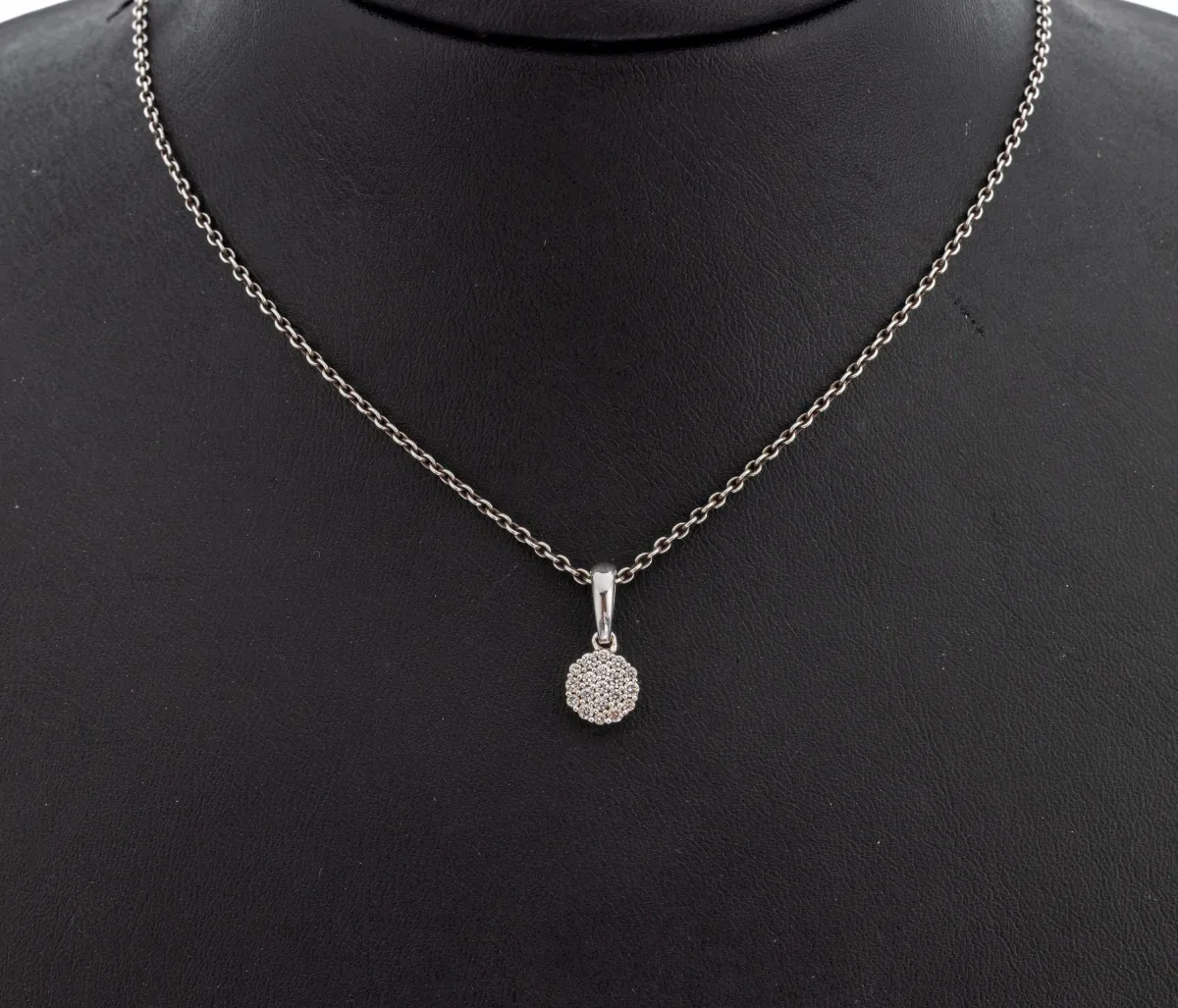 Pendentif brillant en or 14 kt, or blanc 585/000, brillants total env. 0,23 ct grav. blanc/si