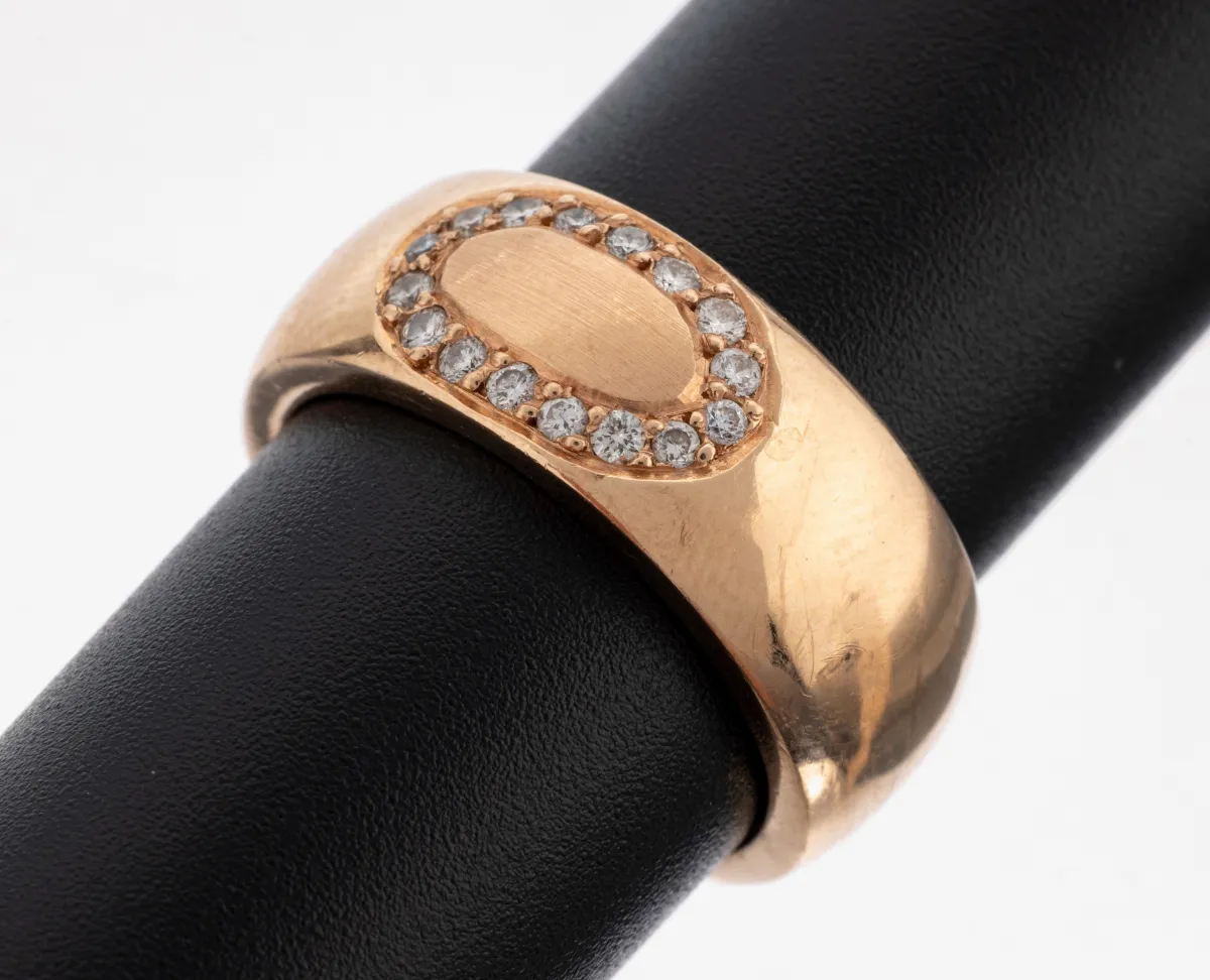14 kt Gold Brillant-Ring, GG 585/000 gepr.,16 Brillanten zus. ca. 0.16 ct Weiß/si, RW