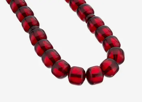 Chapelet indien en ambre, ambre noir cerise, diam. env. 14,2 et 20 mm