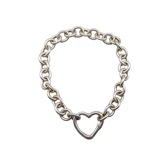 TIFFANY & CO. 925银链式手链，带心形弹簧扣。