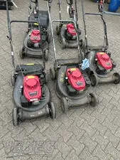 5 台割草机 Honda
