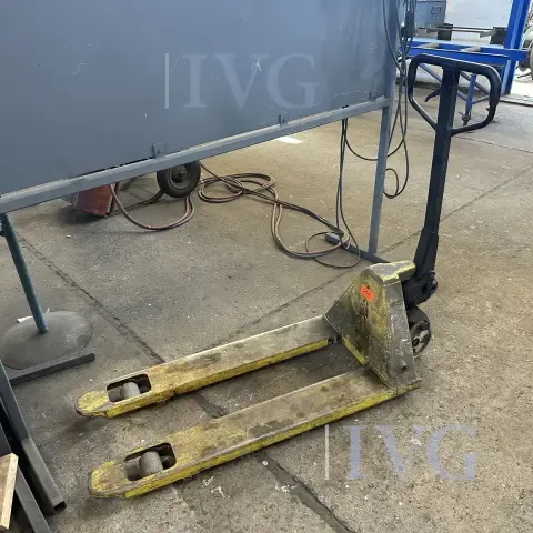 托盘搬运车