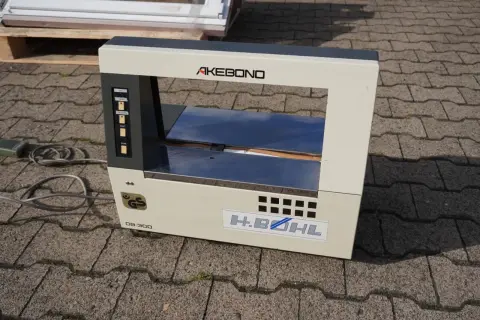 Stroj za omatanje (Böhl, Akebono OB-300)