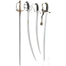 Quatre sabres ou épées