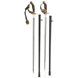 Deux épées M 1889 pour officiers d'infanterie, vers 1905