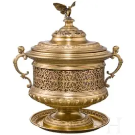 Imposant seau à champagne, cadeau du corps des officiers du régiment d'infanterie (2e Rhénan) n° 28 au lieutenant Kirchhoff pour le 15.4.1890