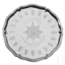 Assiette en argent du corps des officiers du 2e régiment de hussards de la Garde pour le départ du sous-lieutenant von Arnim 1897