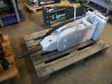 Ciocan demolator hidraulic