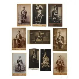 Photos de hussards prussiens avec bonnets en fourrure