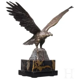 Hans Bauer- Bronzeskulptur eines auffliegenden Adlers