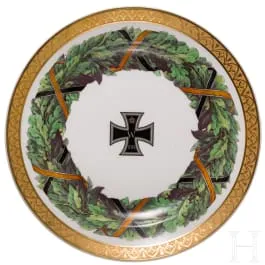 Assiette KPM avec la Croix de fer de 1914