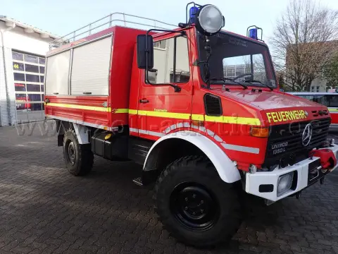 1 vehículo de rescate y equipamiento de bomberos RW-1, MB437/20, Unimog 708