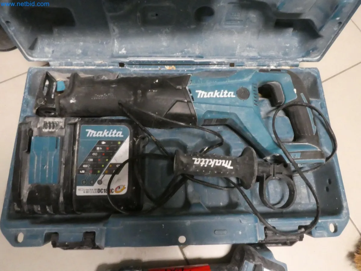 Makita DJR186 电池式狐尾锯