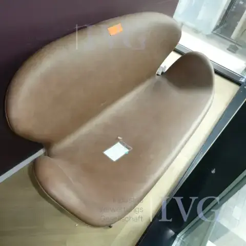 Диван FRITZ HANSEN Das Schwansofa