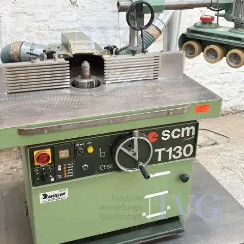 SCM T130-N 台式铣床