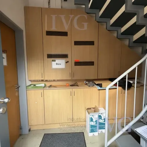 Erä seinäkaappeja