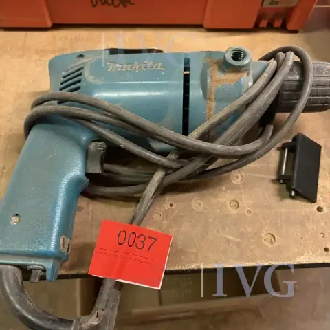 MAKITA 电钻螺丝刀