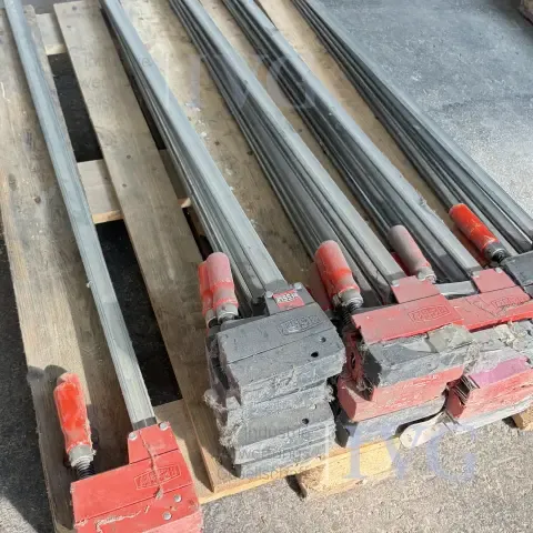 一批 BESSEY 螺旋夹具