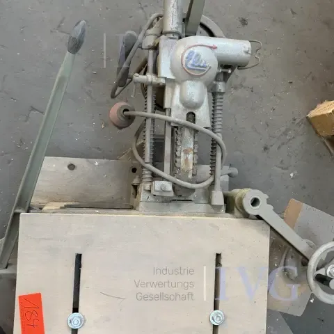 Mortajadora de cadena ELU