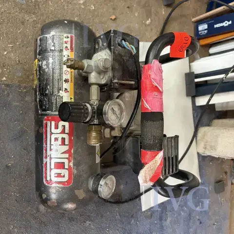 Piccolo compressore SENCO PC1010