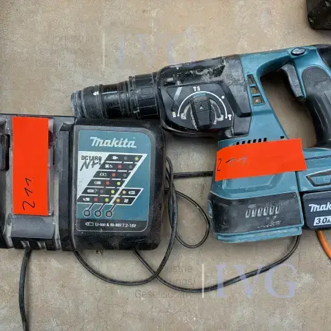 Akku mejselhammer MAKITA DHR2410