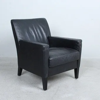 WALTER KNOLL. كرسي / كرسي بمساند ذراعين.