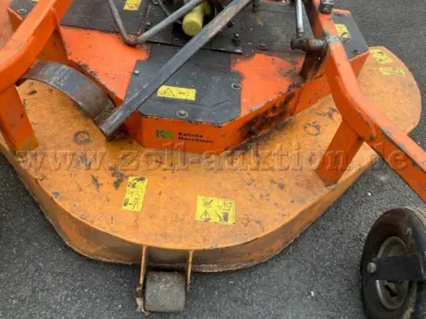 1 Loipfinger kiekkoniittokone H 165 KLA - ruohonkeräys H 125 LGA