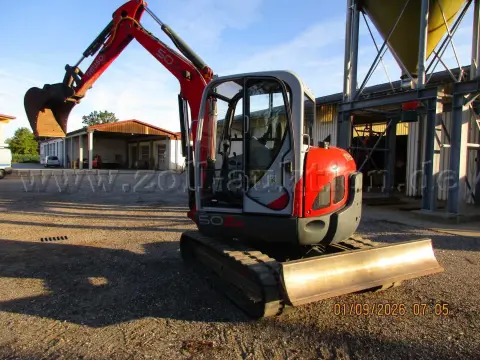 1 db Neuson 50Z3 lánctalpas kotrógép