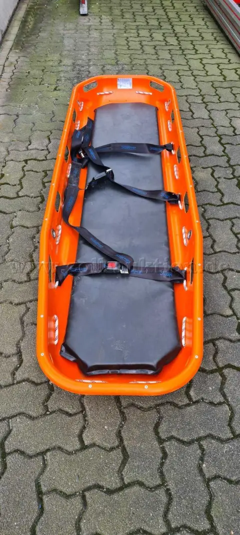2 targă-coș Ultra Medic Ultra Basket Stretcher