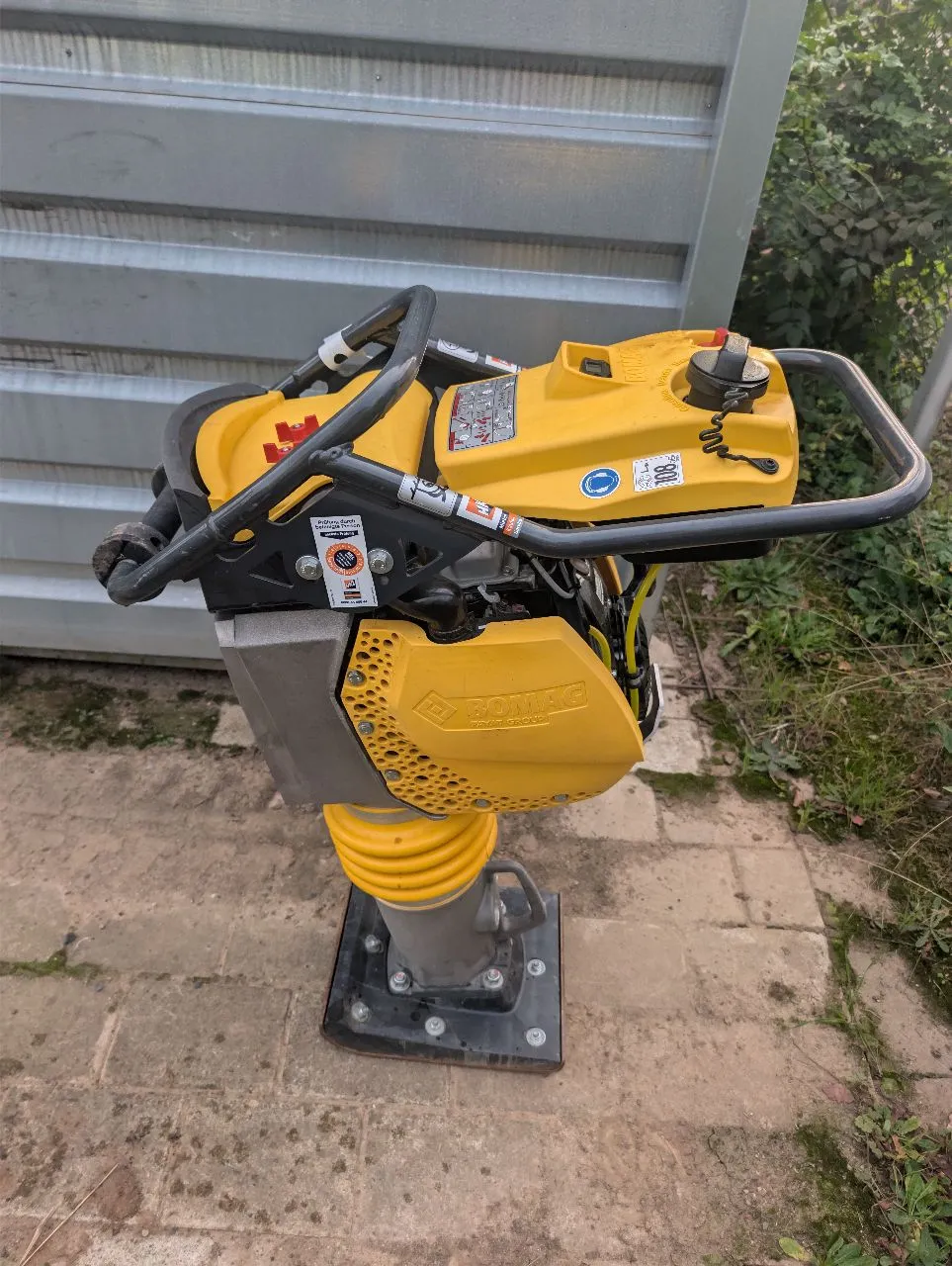 振动夯（Bomag，BT 65 Honda/GxR 120）