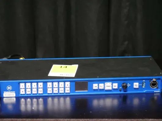Theatrixx xPressCue player hardware