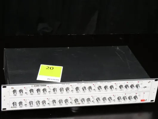 Klark-Technik DN 410 1parametrisk equalizer