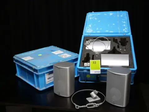 2'li set Canton Plus X, gümüş, kasalı hoparlör çifti